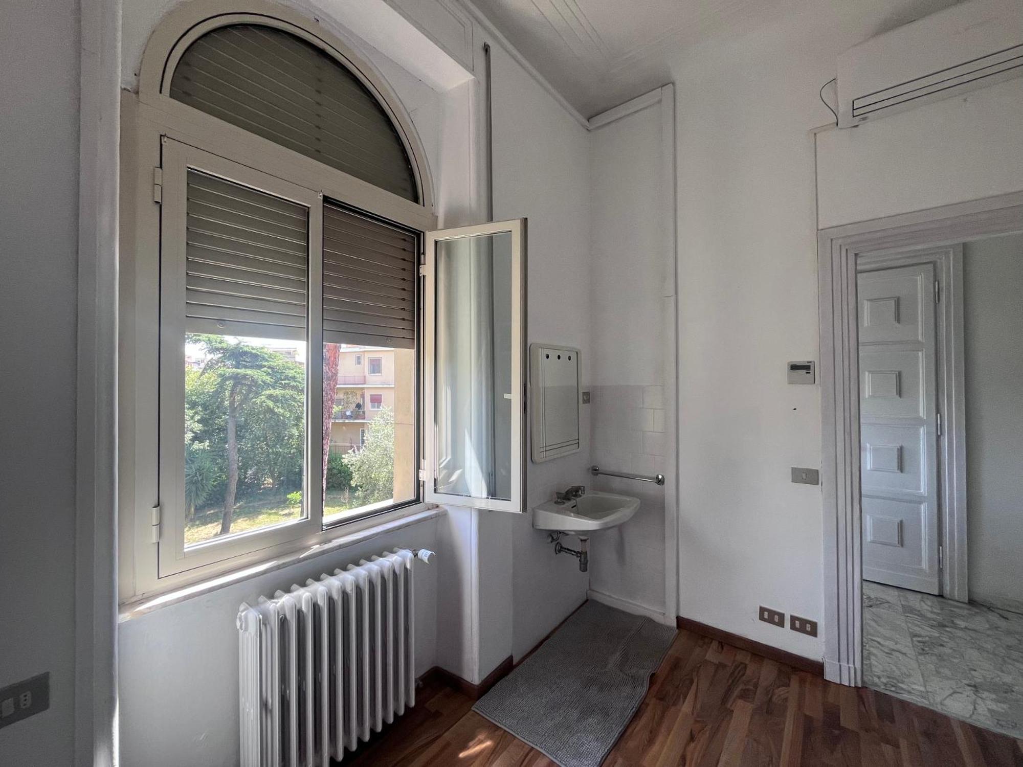Holiday home Park San Pancrazio Rome